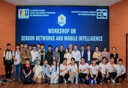 SeMI 2024 Workshop Fosters Collaboration in Sensor Networks & AI