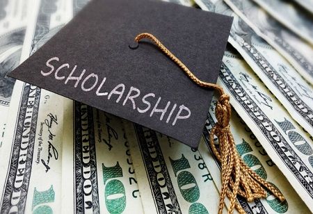 BOC Awards Nanajaya Scholarships to Top A/L Students for Higher Education