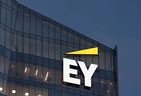 EY Launches Academy in KSA to Boost Talent Development